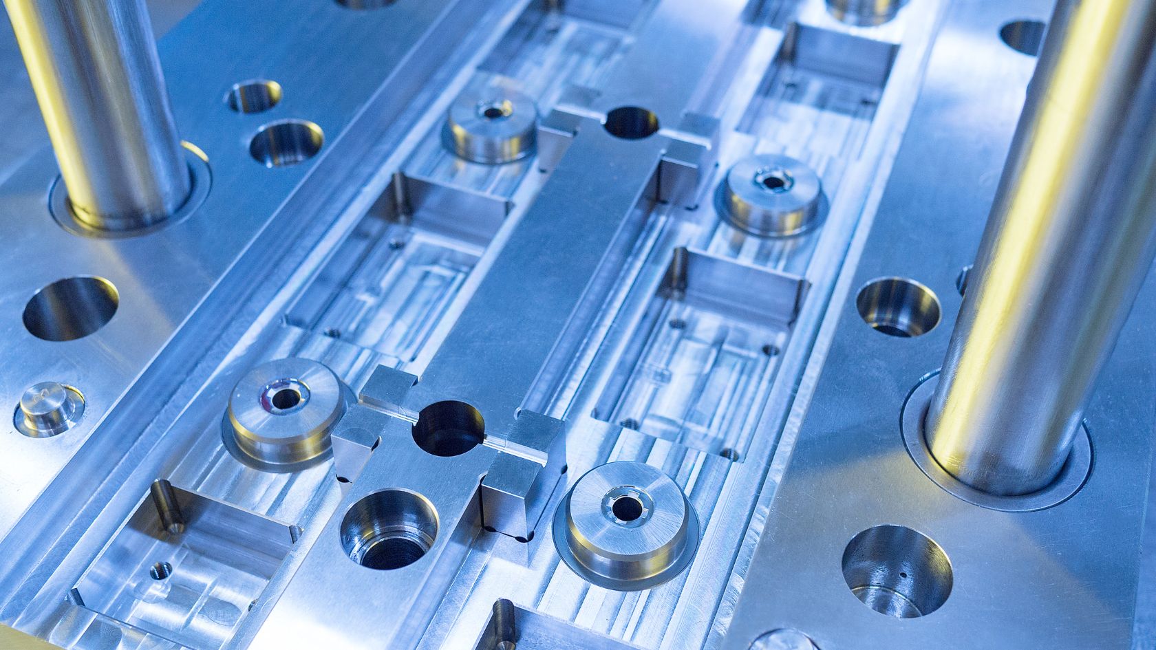 Inicio Fabricación de Moldes de inyección. Fabricación de Troqueles. Fabricación de Moldes y troqueles